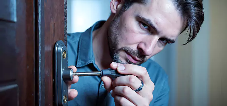 Eviction Locksmith Sainte-Catherine-de-la-Jacques-Cartier