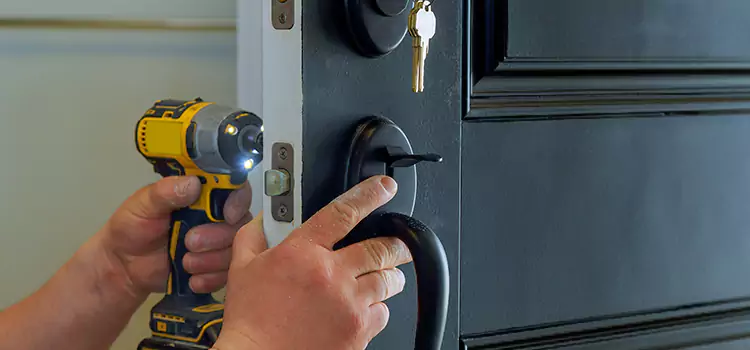 Commercial Door Lock Installation Sainte-Catherine-de-la-Jacques-Cartier