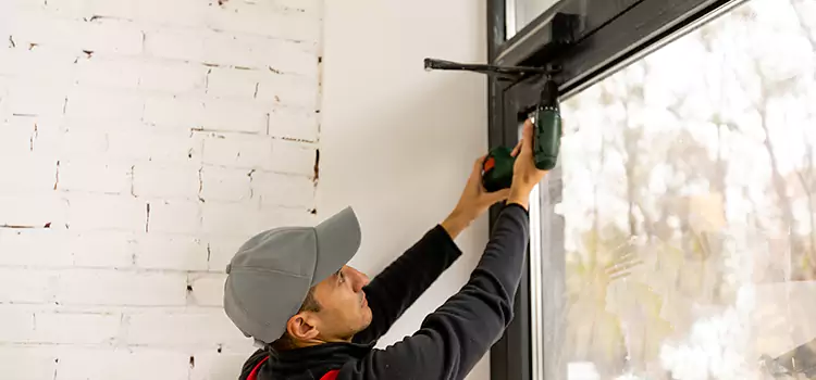 Your Trusted Partner for Door Closer Solutions in Sainte-Catherine-de-la-Jacques-Cartier, QC